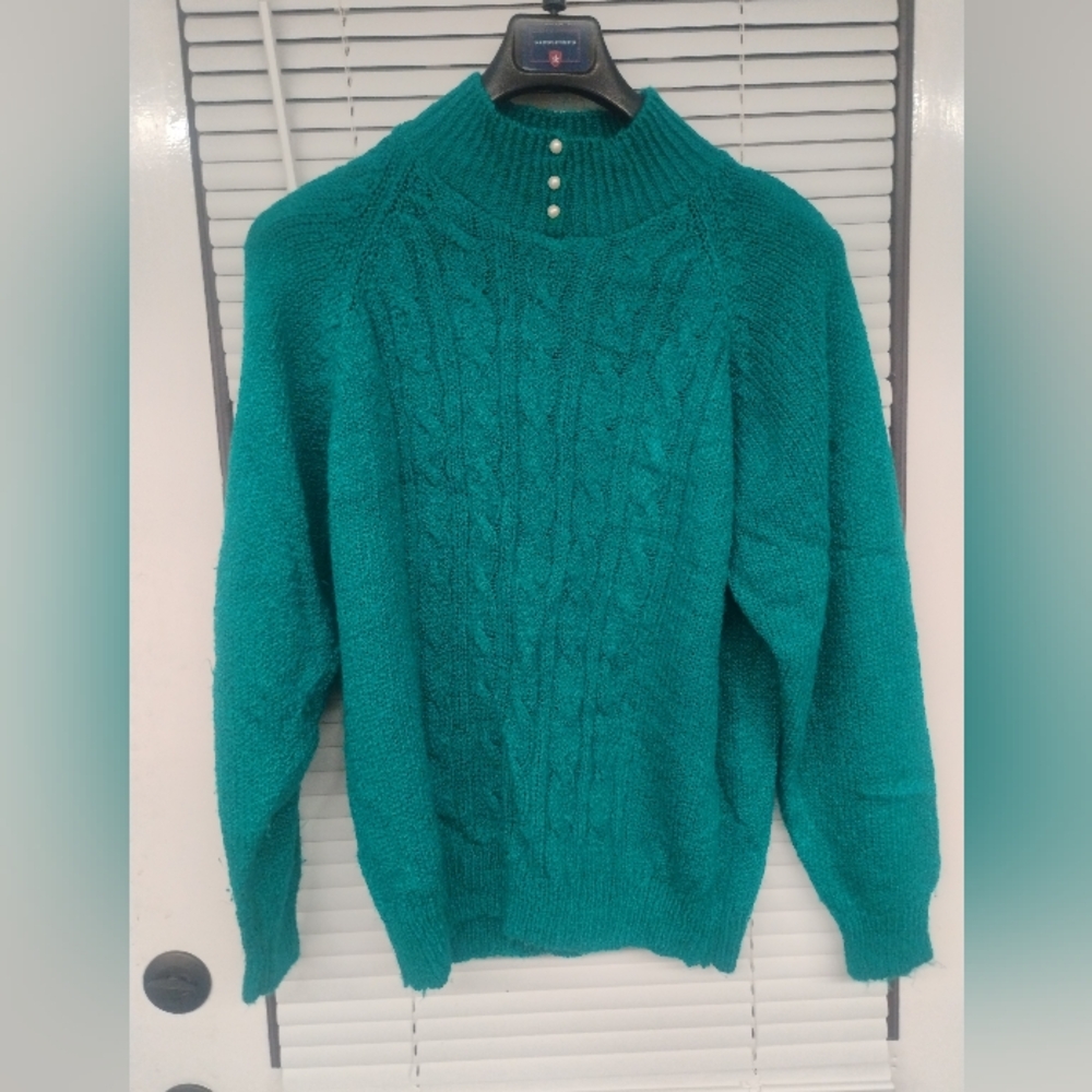 Vintage Opportunities Pearl Front Cable Knit Sweater Women’s L Green 90s Grandma